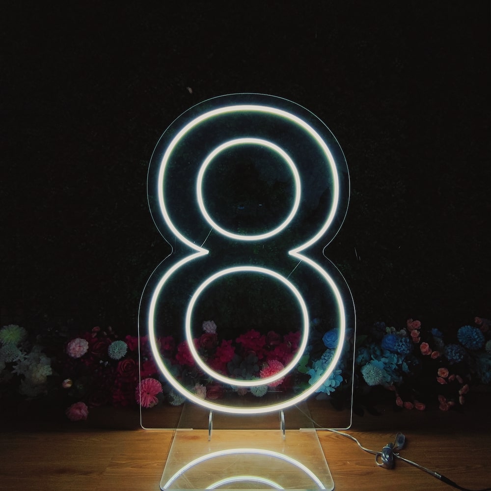 Light-Up LED Number - FASHION AND FASCINATING