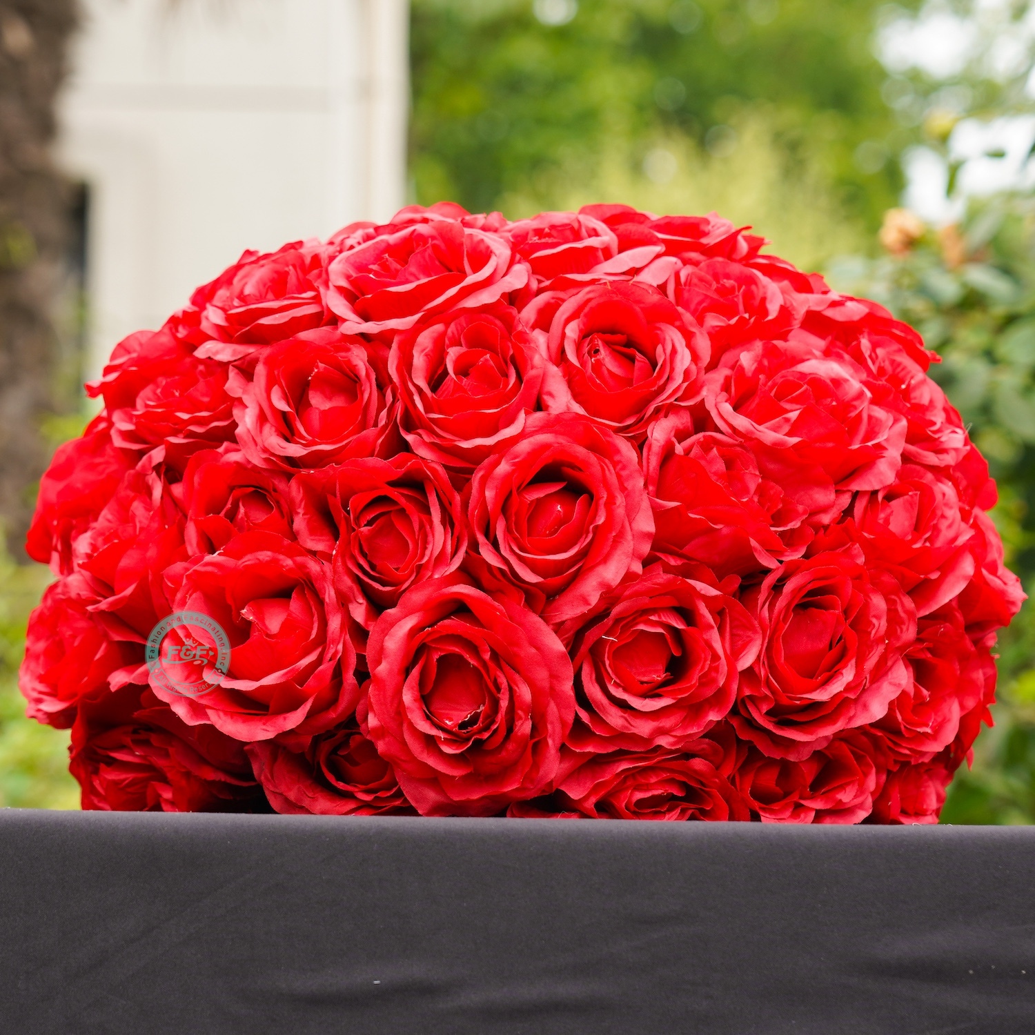 15.7 inch large red silk flower ball centerpiece showing dimensions of 40cm width and 35cm height for wedding table decor.